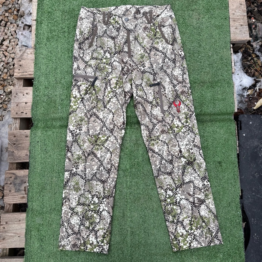 Badlands Hunting Unconditional Camo Ion X Men's Camouflage Pants, Size M